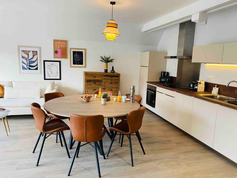 Appartement Proche Centre Historique Avec Parking 사흘라 라 카네다 외부 사진