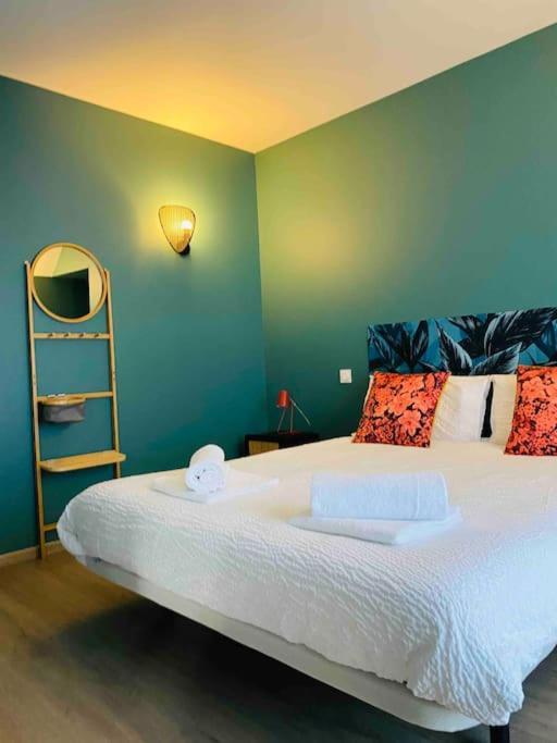 Appartement Proche Centre Historique Avec Parking 사흘라 라 카네다 외부 사진